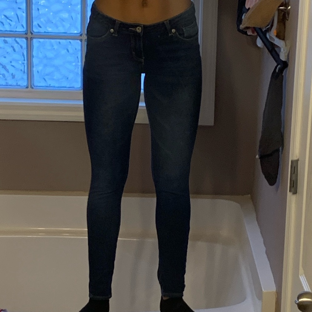 Skinny Dark Wash Levi Jeggings